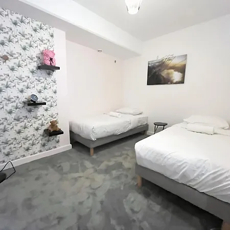 166 - Urban Luxury In Center Of Appartement